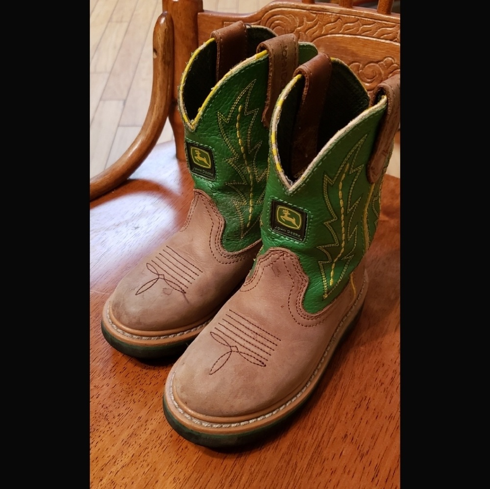 John deere boots toddler size 10